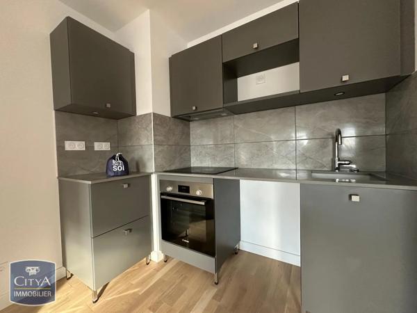 Appartement à louer 3 pièces 55.27m² Chartres (28000)