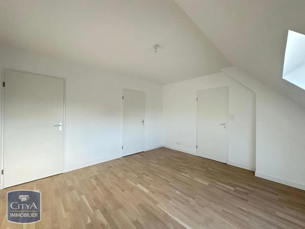 Appartement à louer 3 pièces 55.27m² Chartres (28000)