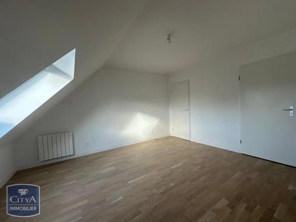 Appartement à louer 3 pièces 55.27m² Chartres (28000)