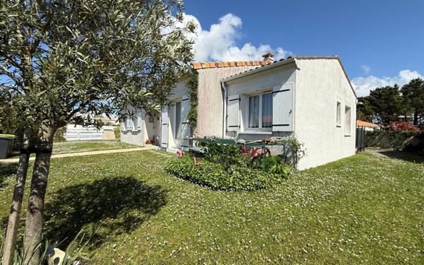 Maison à vendre    5 pièces •  Saint-Palais-sur-Mer