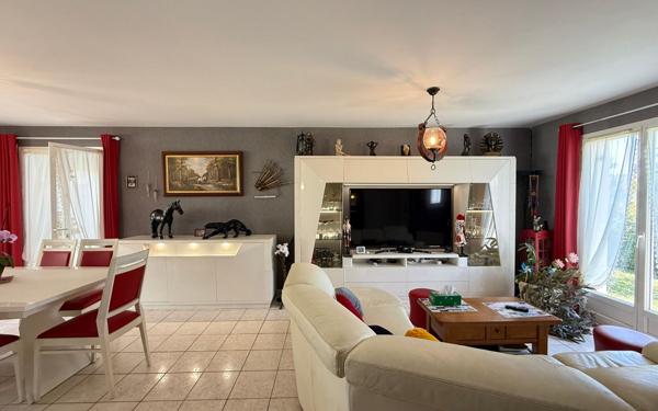 Maison à vendre    5 pièces •  Saint-Palais-sur-Mer