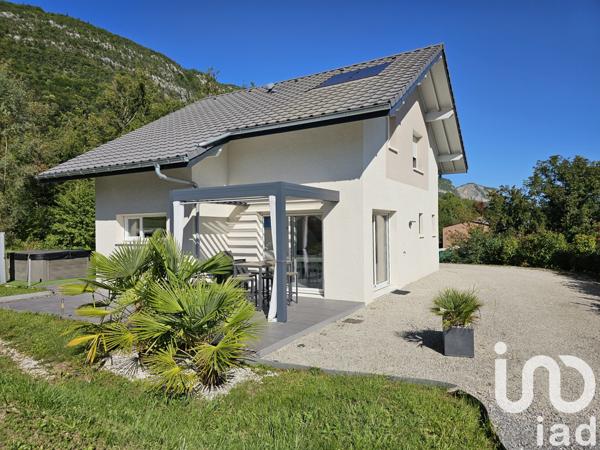 Maison à vendre 4 pièces 98 m² Doussard