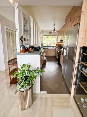 Appartement Grasse 4 pièces 93 m2, piscine Tennis, (quartier Saint-Jacques)