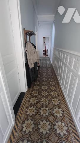 BAS HENRIVILLE, proche CENTRE : Maison avec cachet de 169 m2 avec JARDIN 