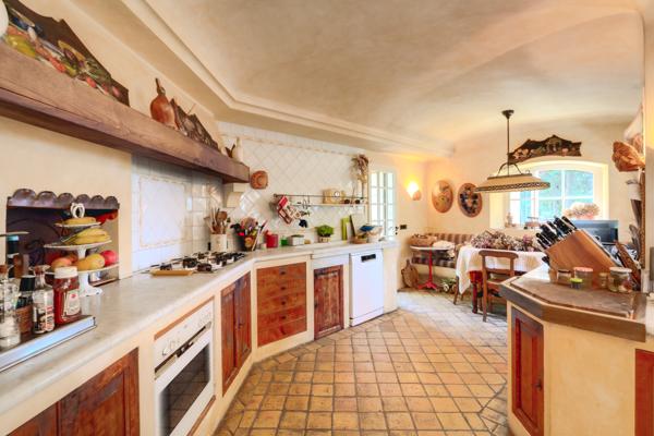 Vente Maison provençale de luxe Roquebrune-Cap-Martin 8 Pièces 266 m²