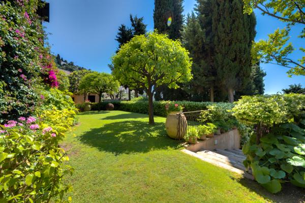 Vente Maison provençale de luxe Roquebrune-Cap-Martin 8 Pièces 266 m²