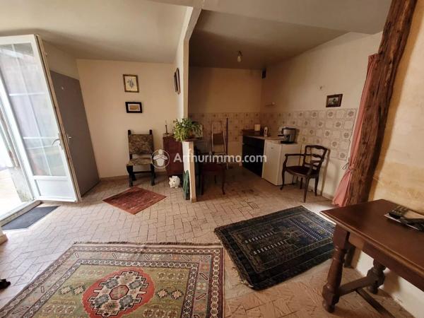 Vente Maison 3 pièces 47 m2 à Saint-Jean-d'Angély