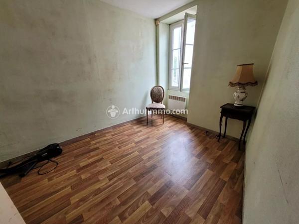 Vente Maison 3 pièces 47 m2 à Saint-Jean-d'Angély