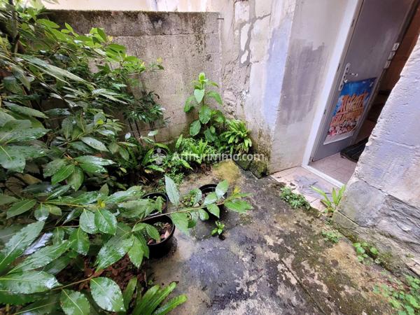 Vente Maison 3 pièces 47 m2 à Saint-Jean-d'Angély