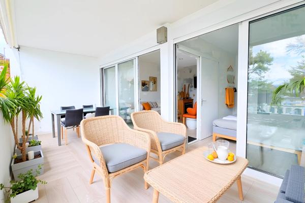 ARCACHON APPARTEMENT 47M² 2 CHAMBRES TERRASSE 15 M² PARKING