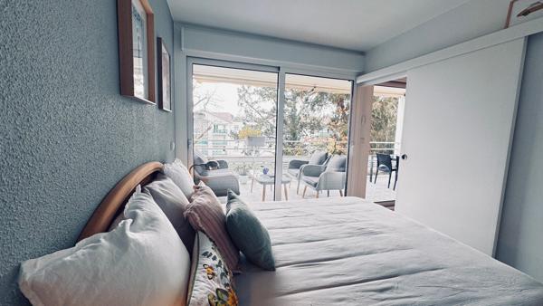 ARCACHON APPARTEMENT 47M² 2 CHAMBRES TERRASSE 15 M² PARKING