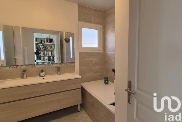 Maison à vendre 6 pièces 130 m² Le Coudray-Montceaux