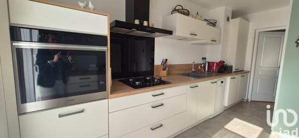 Maison à vendre 6 pièces 130 m² Le Coudray-Montceaux