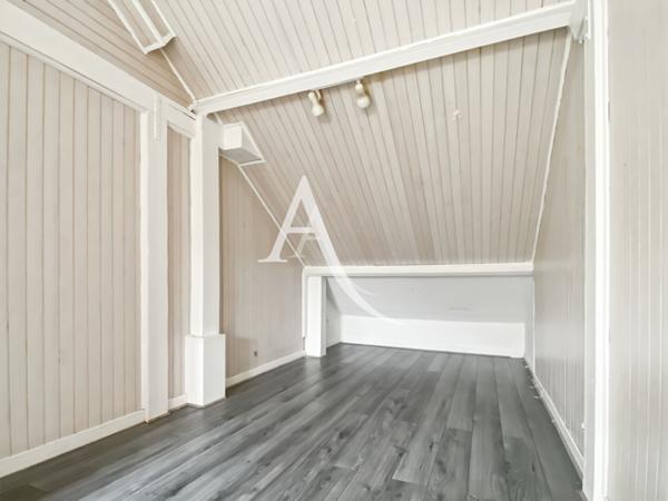 Maison individuelle à Elancourt de 6 pièce(s) 117 m2