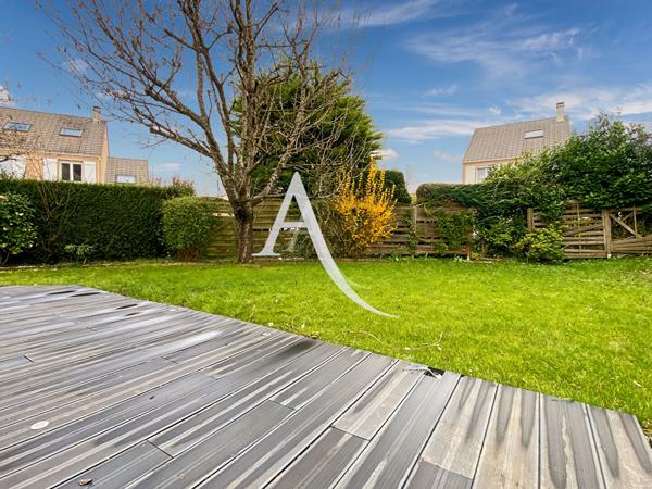Maison individuelle à Elancourt de 6 pièce(s) 117 m2