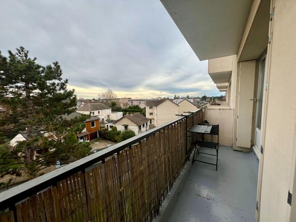 Bel appartement 3 pièces  Proche coeur de ville de Rambouillet 