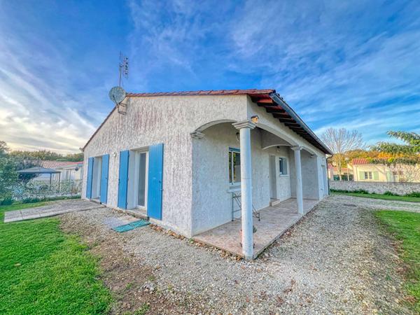 Royan -Maison de plain-pied avec jardin et grand garage Royan
