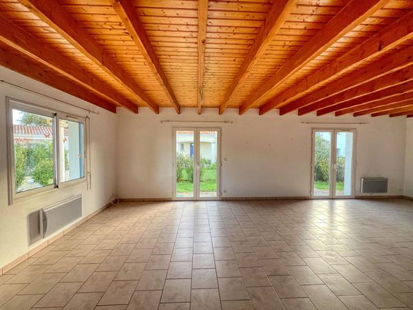 Royan -Maison de plain-pied avec jardin et grand garage Royan