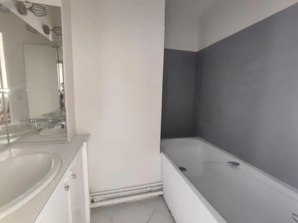 Location - Appartement Sotteville-lès-Rouen 76300 3 pièces 58 m 2