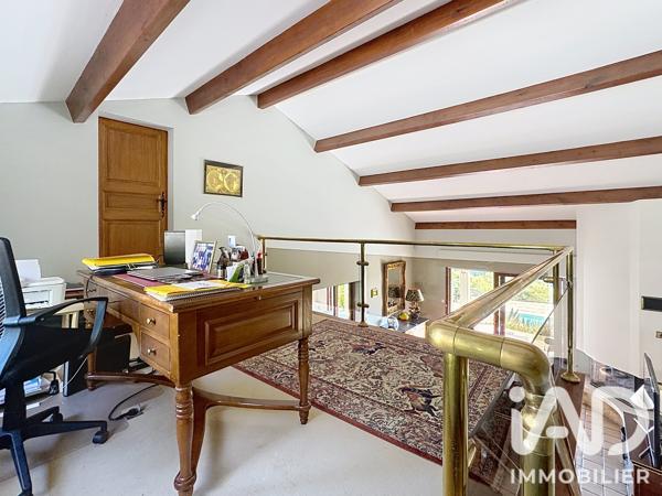 Maison à vendre 5 pièces 160 m² Ruelle-sur-Touvre