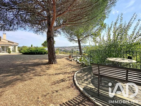 Maison à vendre 5 pièces 160 m² Ruelle-sur-Touvre