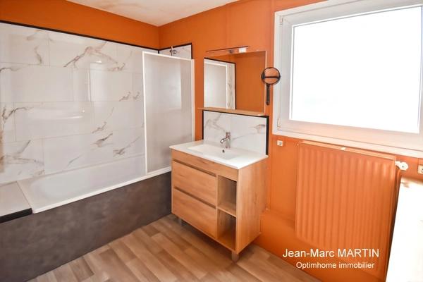 89 000 € – Appartement lumineux avec balcon à Wattrelos