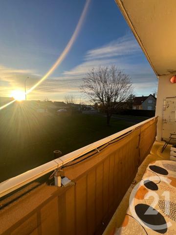 Appartement F4 à vendre  4 pièces - 75 m2 ARPAJON SUR CERE - 15