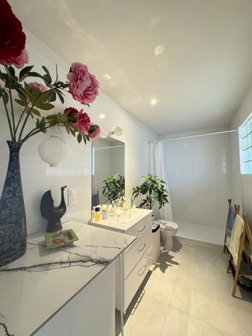 Magnifique appartement meublé à 50m de la plage