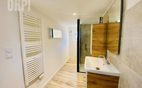 Maison à vendre    3 pièces • 52,90 m2 Carpentras