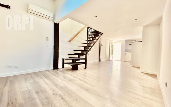 Maison à vendre    3 pièces • 52,90 m2 Carpentras