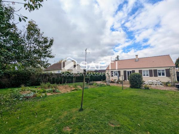 Plain-pied avec vue dégagée près de la Charité