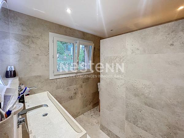 Charmante maison provençale 5 pièces de 130 m² avec grand terrain de 2543 m² à vendre au Tignet - Exclusivité NESTENN