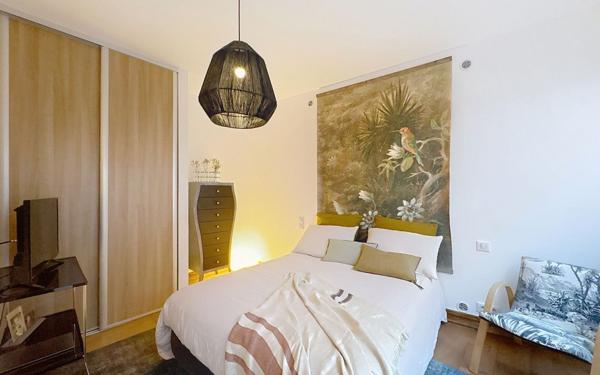 Appartement à vendre    5 pièces •  Biarritz