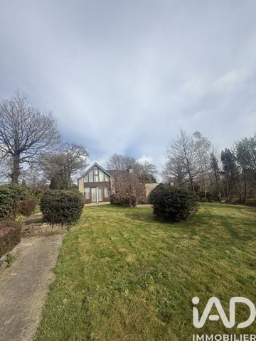 Maison à vendre 5 pièces 123 m² Carhaix-Plouguer