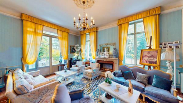 Demeure de prestige Saint Cyr Sur Loire 700 m2