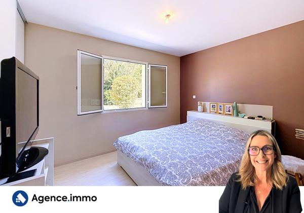 À vendre - Maison plain-pied, 6 pièces située à Saint-Ciers-sur-Gironde (33820)