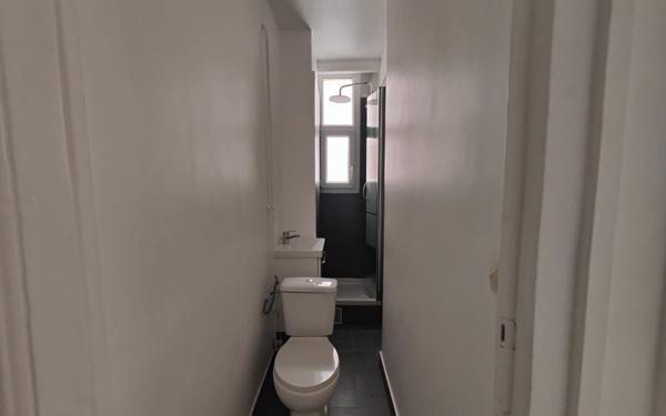 Appartement à vendre    2 pièces • 35,28 m2 Saint-Ouen