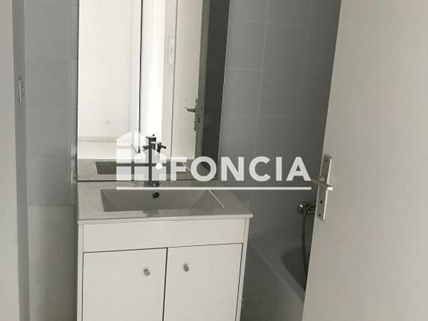 Location Studio 27.3 m² - 415 AVENUE DE RAVANASSE Aix-en-provence 13090