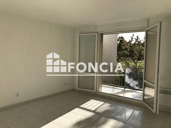 Location Studio 27.3 m² - 415 AVENUE DE RAVANASSE Aix-en-provence 13090