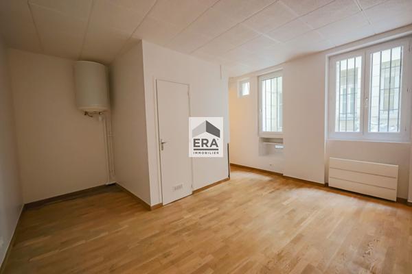 Appartement Paris 1 pièce(s) 20.15 m2