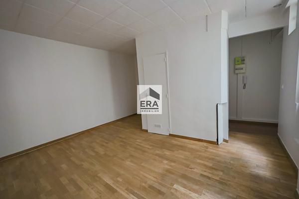 Appartement Paris 1 pièce(s) 20.15 m2