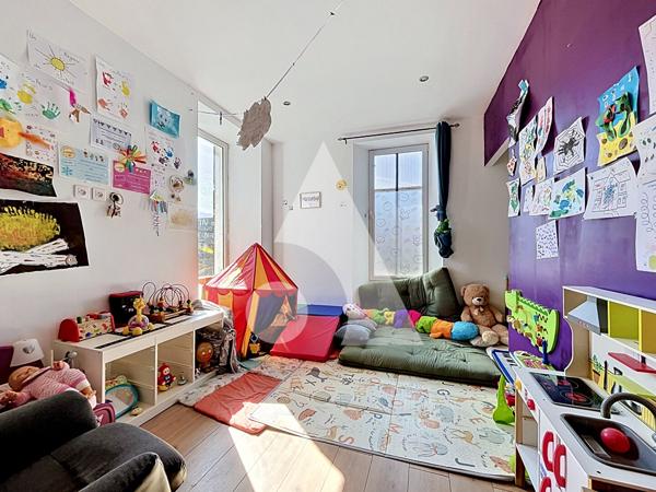 Maison de village 4 pièces 153.61 m2