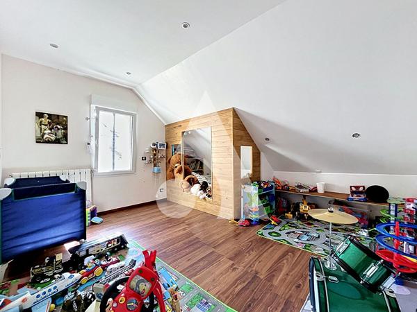 Maison de village 4 pièces 153.61 m2