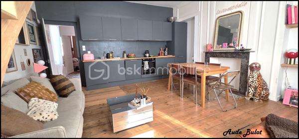 Un bien rare en plein centre-ville ! Situé au 2ᵉ étage d’une petite copropriété, ce duplex de 70 m² offre le charme de l’ancien, de beaux volumes et un environnement calme, tout en étant à proximité immédiate des commerces, restaurants et transports.

✨ Les atouts du bien :

Belle pièce de vie avec parquet et belle hauteur sous plafond
Cuisine équipée, fonctionnelle et agréable
Grande chambre de 20 m²
À l’étage : espace actuellement aménagé en coin chambre et coin bureau, offrant de nombreuses possibilités

Gare et axes routiers à proximité, idéal pour les déplacements vers Paris ou les grandes villes
Un appartement avec du cachet, du calme et un emplacement privilégié.
 Idéal pour un premier achat, un pied-à-terre ou un investissement.

Charges annuelles : environ 1 000 €
Chauffage électrique

📍 Emplacement recherché – centre-ville
👉 À visiter rapidement !
