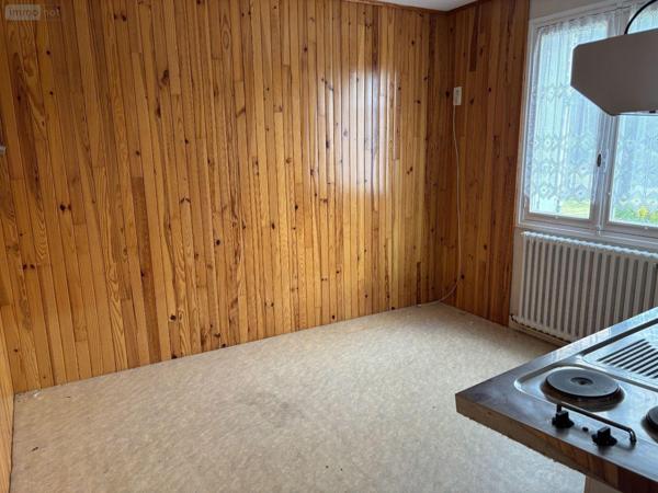 Maison à vendre à Ergué-Gabéric dans le Finistère (29500), ref : MAIS/1003   
Bourg