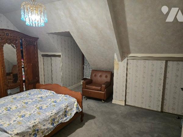 Pavillon proches des commerces et écoles.