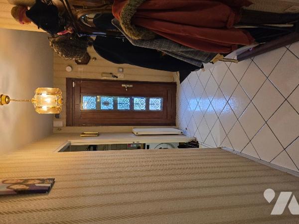 Pavillon proches des commerces et écoles.