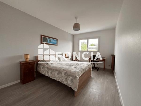 Location Appartement meublé 3 pièces 85.75 m² - Pau 64000