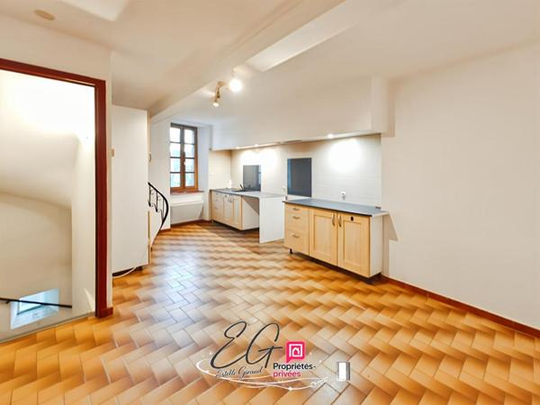Maison de village, 3 chambres, terrasse, atelier - Caunes-Minervois
