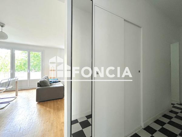Location Appartement meublé 3 pièces 67.95 m² - 35 rue Maraicher Nantes 44300
